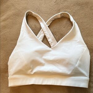Lululemon Envital Sports Bra D/DD 🤍 white